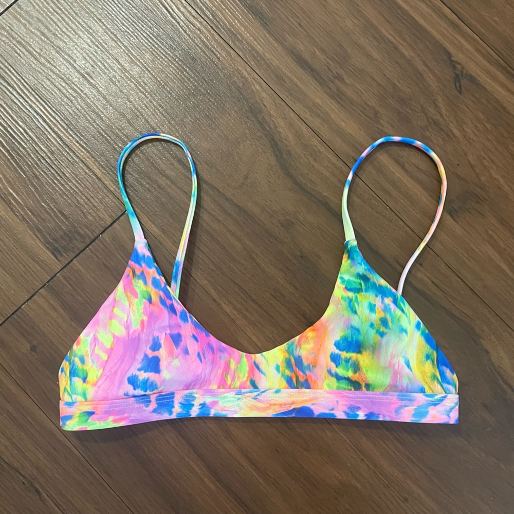 Kulani Kinis Scoop Bikini Top